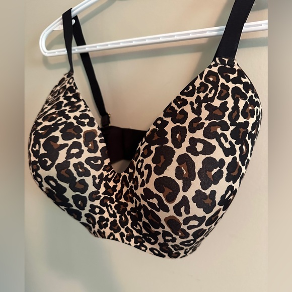 Knix Leopard Pattern Contour Bra - Picture 2 of 10